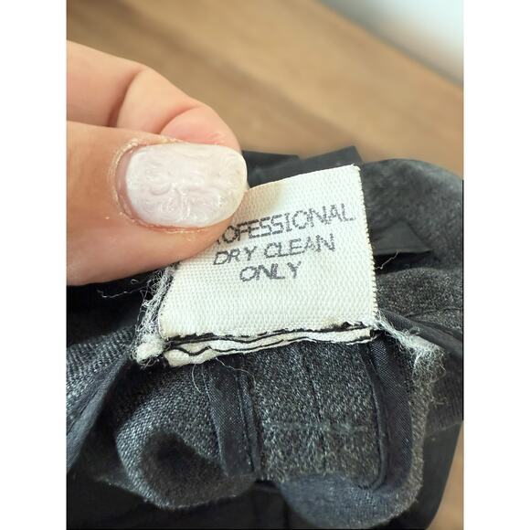 Jenni Kayne 2000's Women's Pleated Gray 100% Wool Tuxedo Shorts Size 6 - Picture 5 of 13